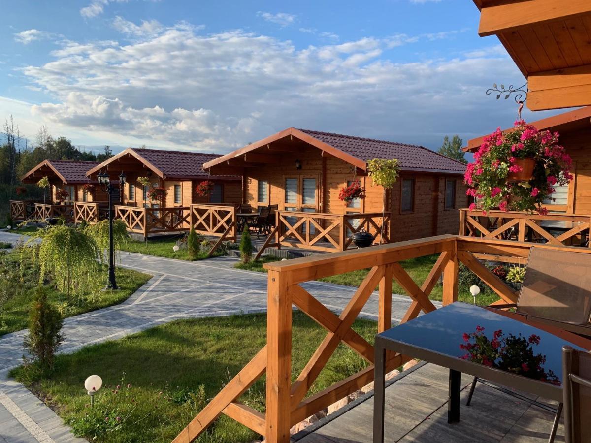 Zielona Dolina - Kompleks Dla Rodzin Z Dziecmi Mikołajki Exterior foto