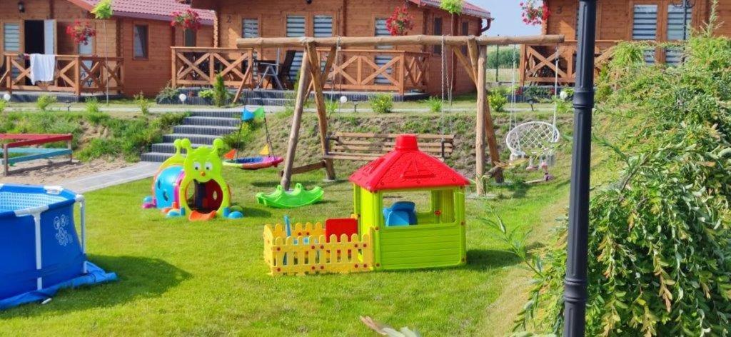 Zielona Dolina - Kompleks Dla Rodzin Z Dziecmi Mikołajki Exterior foto